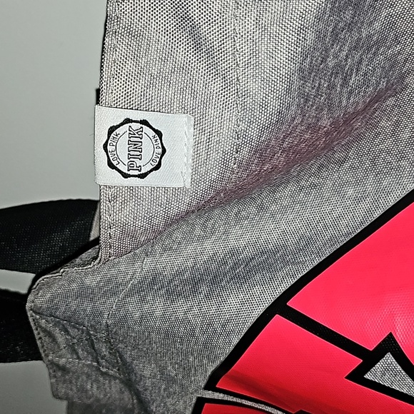 VS PINK college Duffle Bag Grey and Neon Coral/Pink Logo - Picture 7 of 9